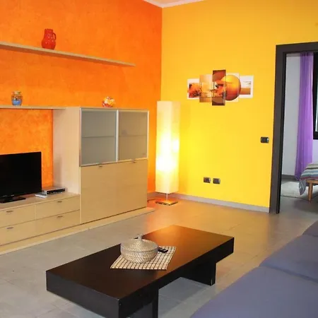 Simone-ferienwohnung Nahe Menaggio Apartman