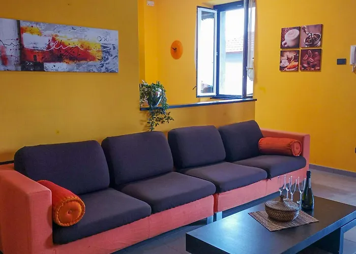 Simone-ferienwohnung Nahe Menaggio アパート サン・シーロ