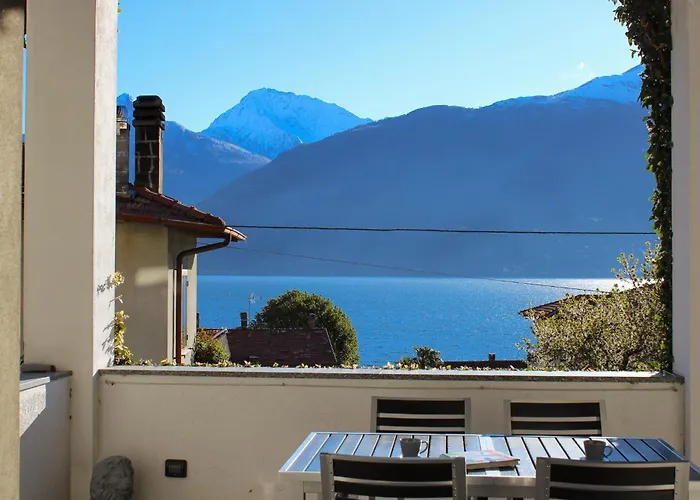 Simone-ferienwohnung Nahe Menaggio サン・シーロ