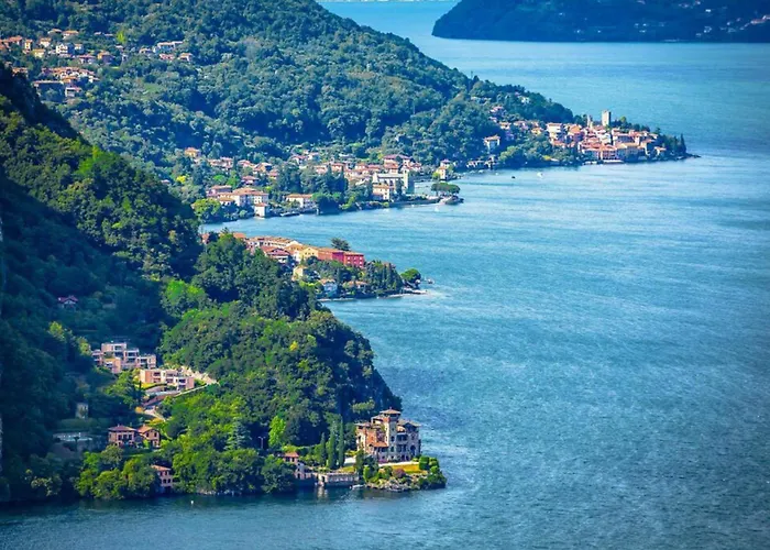 アパート Simone-ferienwohnung Nahe Menaggio サン・シーロ