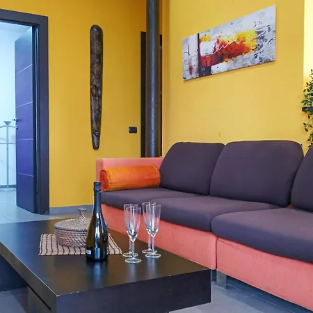 Апартаменты Simone-ferienwohnung Nahe Menaggio Сан-Сиро